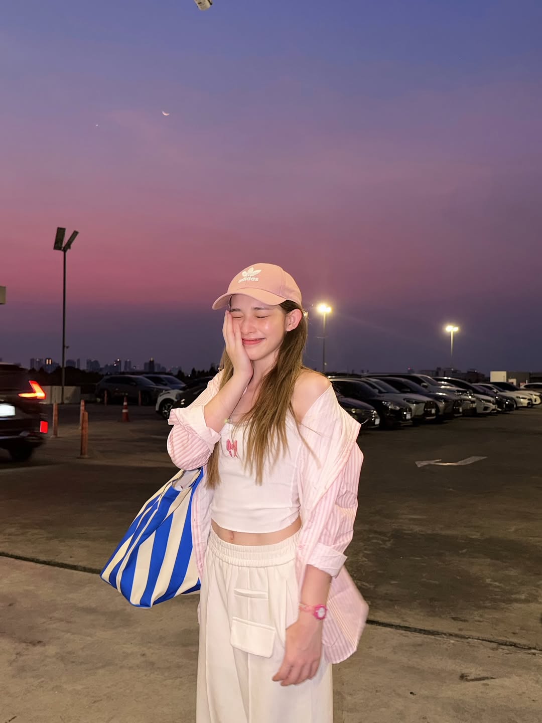 น้ำฟ้า - ธัญญภัสร์ ภัทรธีรชัยเจริญ