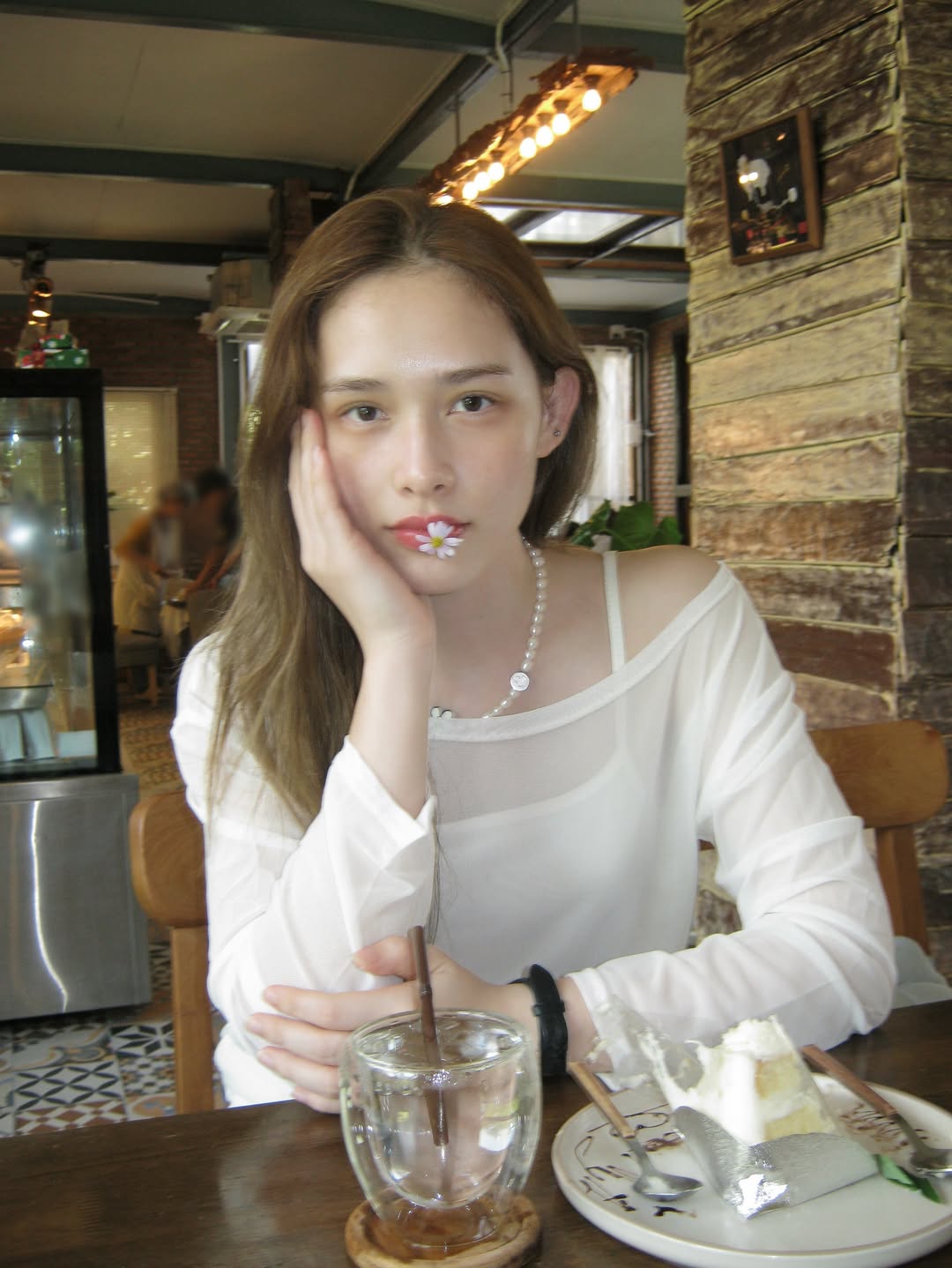 น้ำฟ้า - ธัญญภัสร์ ภัทรธีรชัยเจริญ