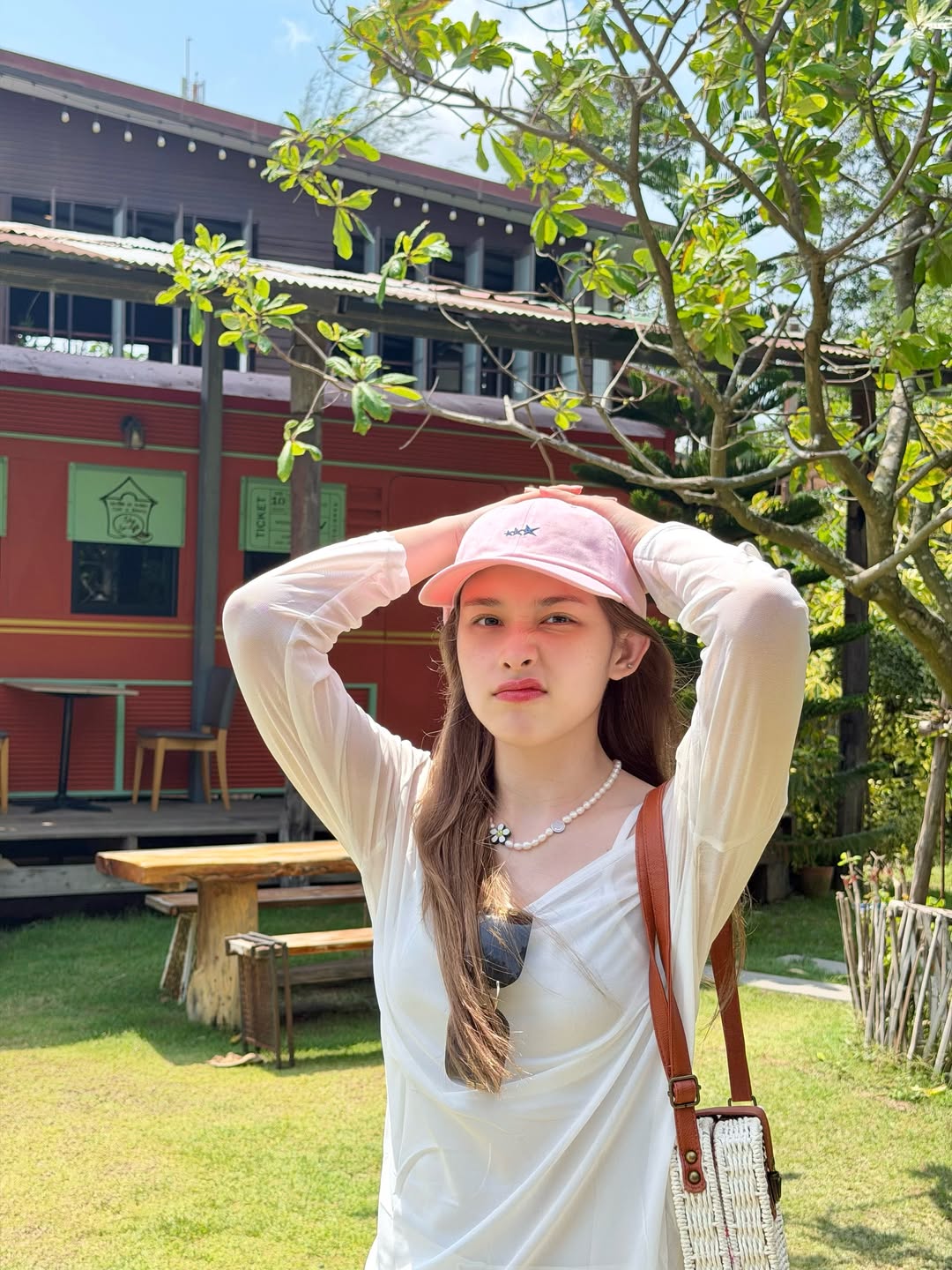 น้ำฟ้า - ธัญญภัสร์ ภัทรธีรชัยเจริญ