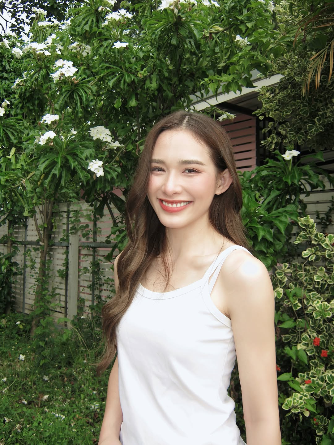 น้ำฟ้า - ธัญญภัสร์ ภัทรธีรชัยเจริญ