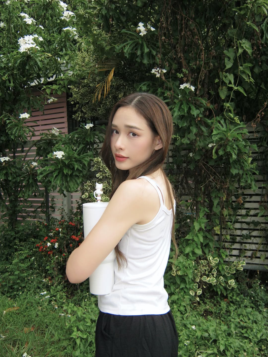 น้ำฟ้า - ธัญญภัสร์ ภัทรธีรชัยเจริญ