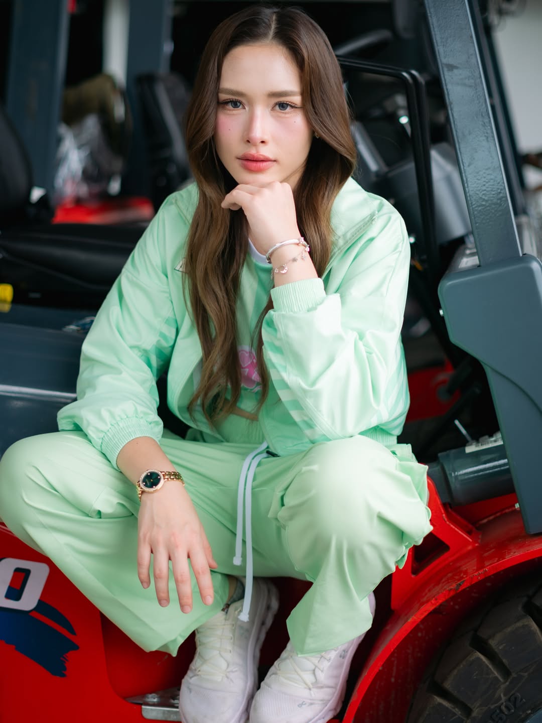 น้ำฟ้า - ธัญญภัสร์ ภัทรธีรชัยเจริญ