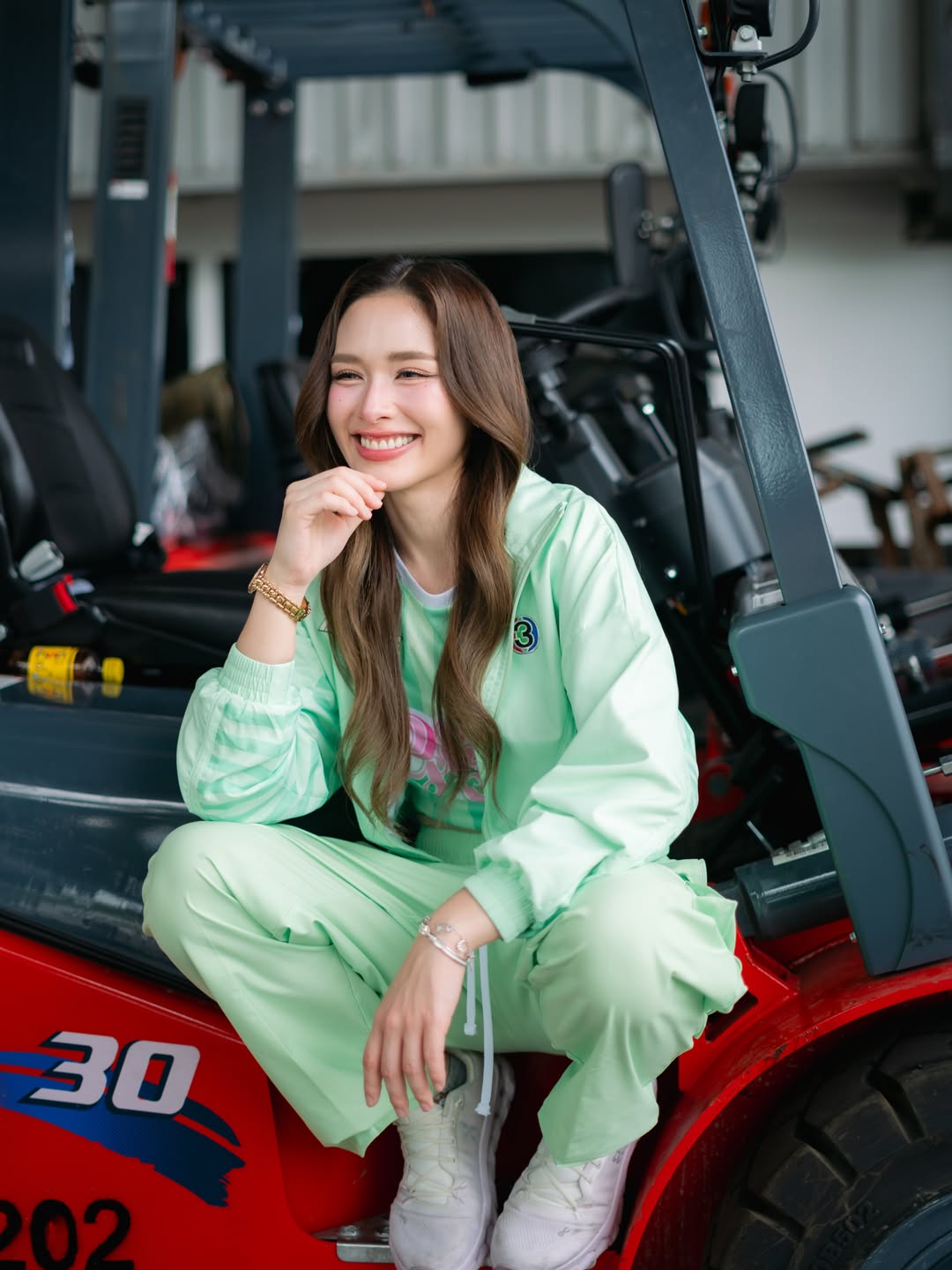 น้ำฟ้า - ธัญญภัสร์ ภัทรธีรชัยเจริญ