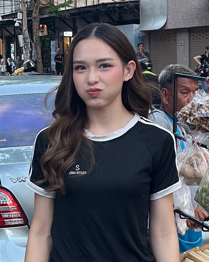 น้ำฟ้า - ธัญญภัสร์ ภัทรธีรชัยเจริญ