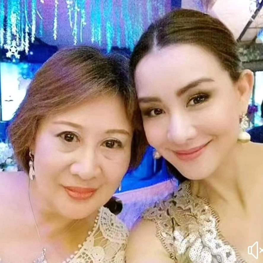 นิกกี้ - นิโคล เทริโอ