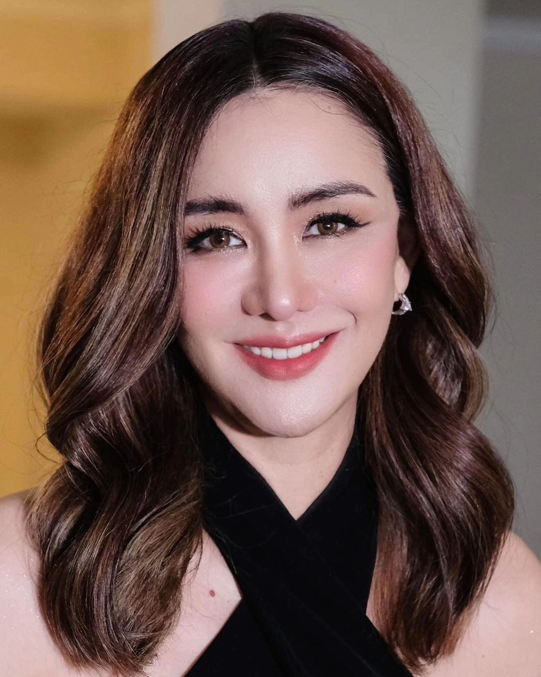 นิกกี้ - นิโคล เทริโอ