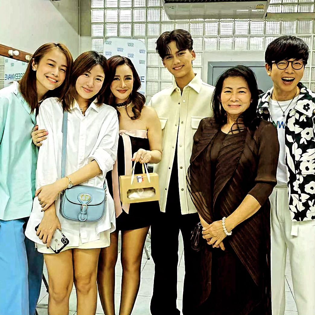 นิกกี้ - นิโคล เทริโอ