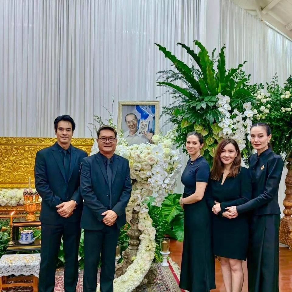 นิกกี้ - นิโคล เทริโอ