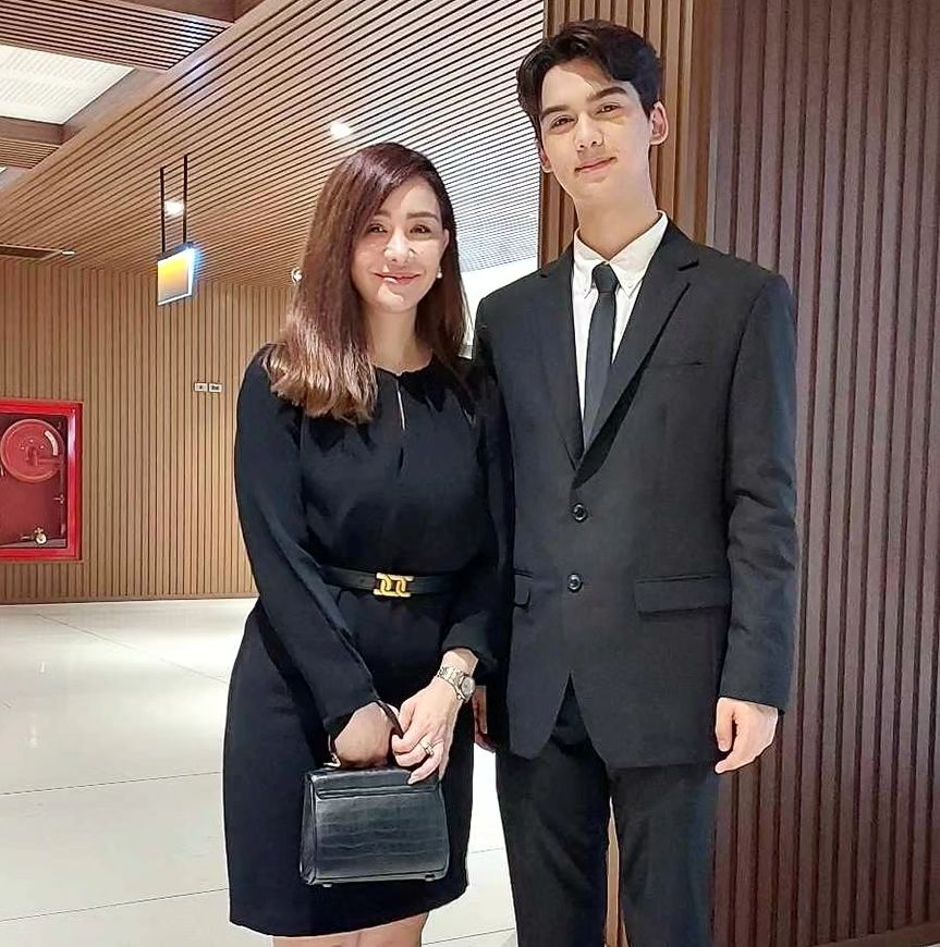นิกกี้ - นิโคล เทริโอ