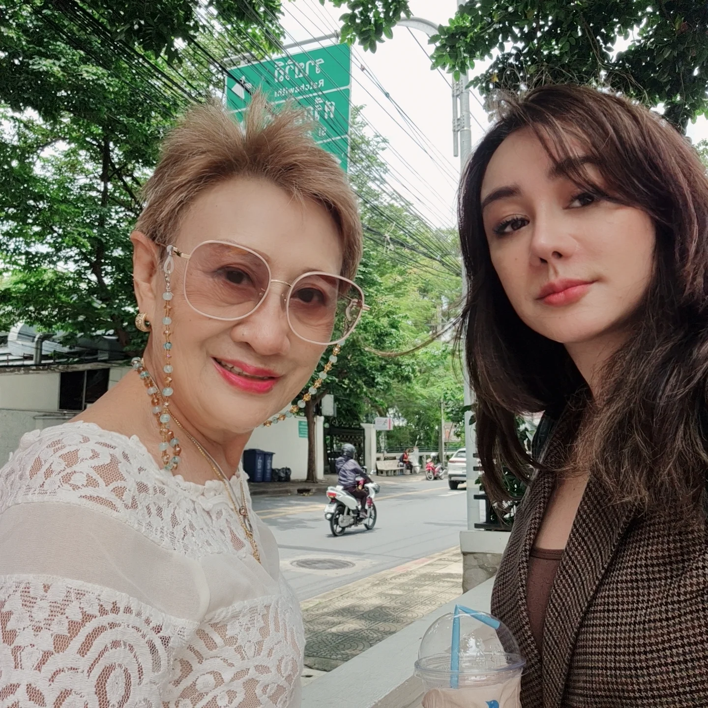 นิกกี้ - นิโคล เทริโอ