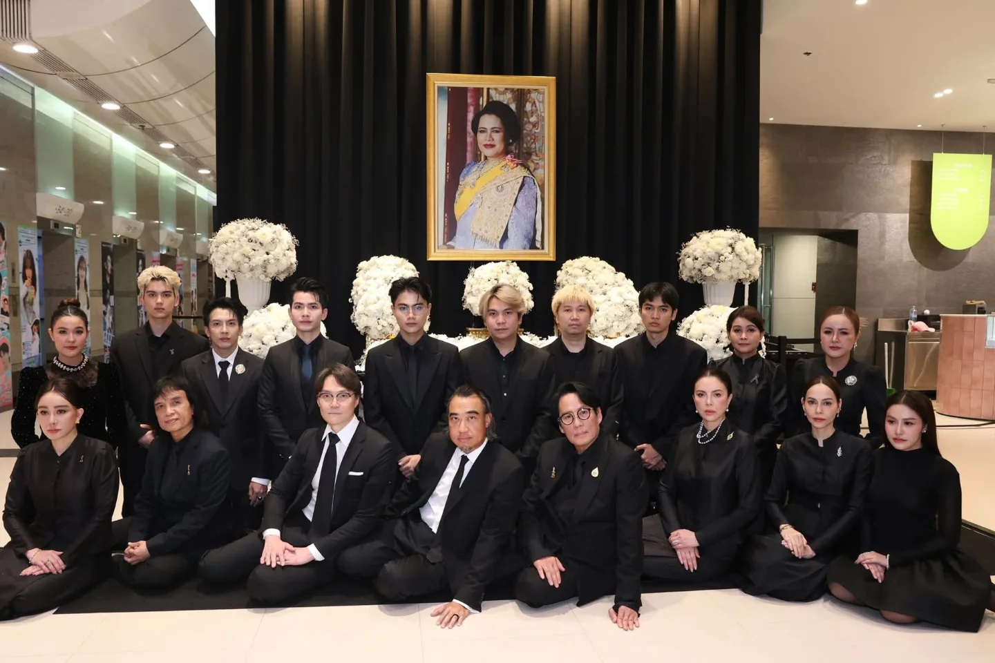 นิกกี้ - นิโคล เทริโอ