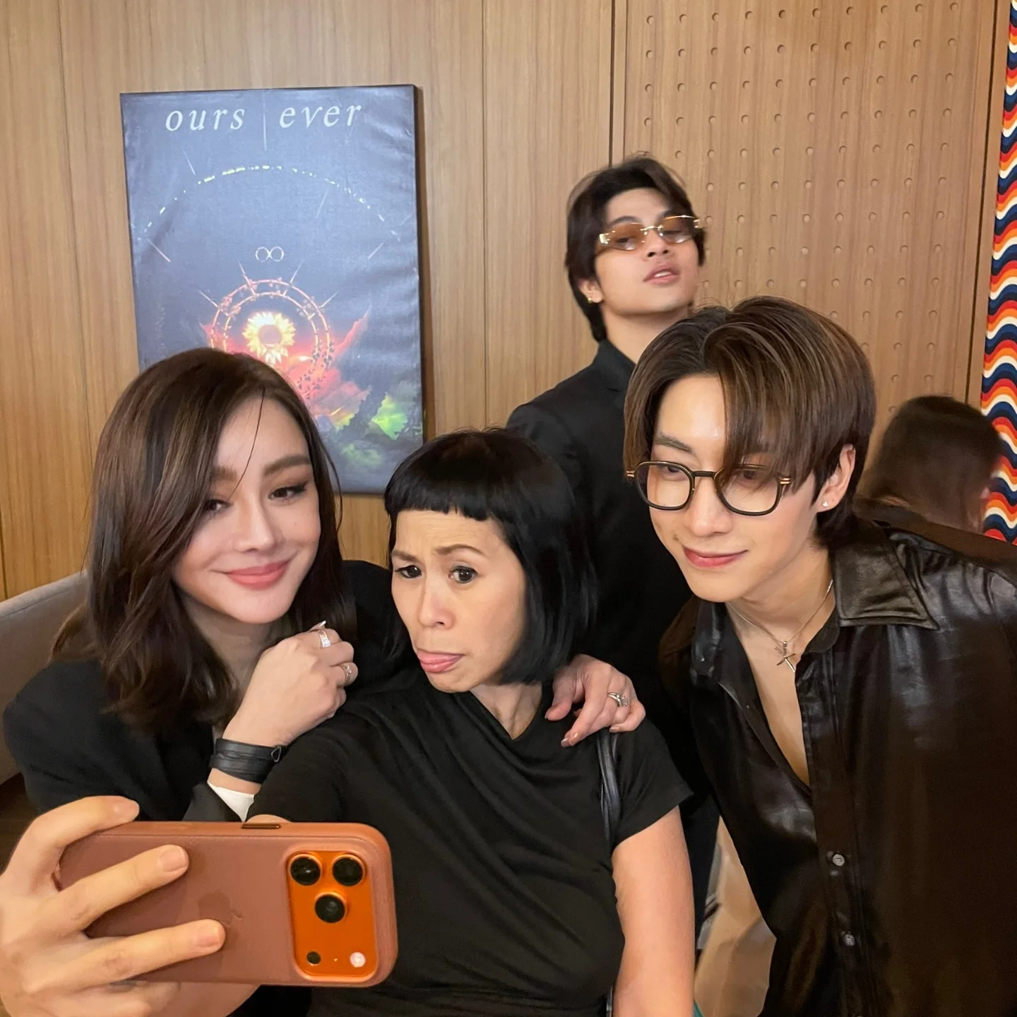 นิกกี้ - นิโคล เทริโอ