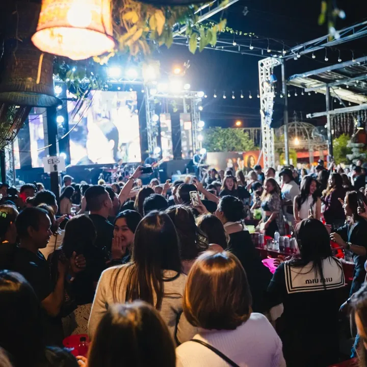 นิกกี้ - นิโคล เทริโอ