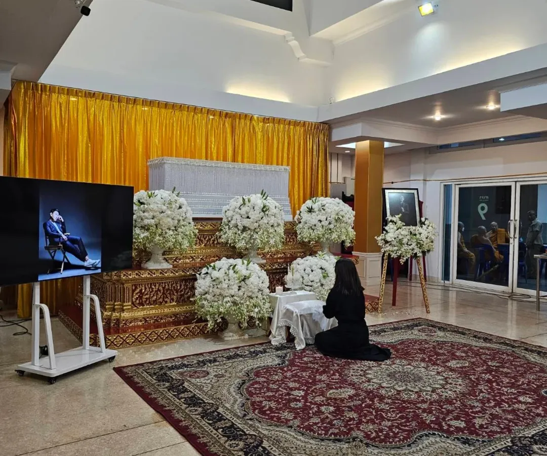 นิกกี้ - นิโคล เทริโอ