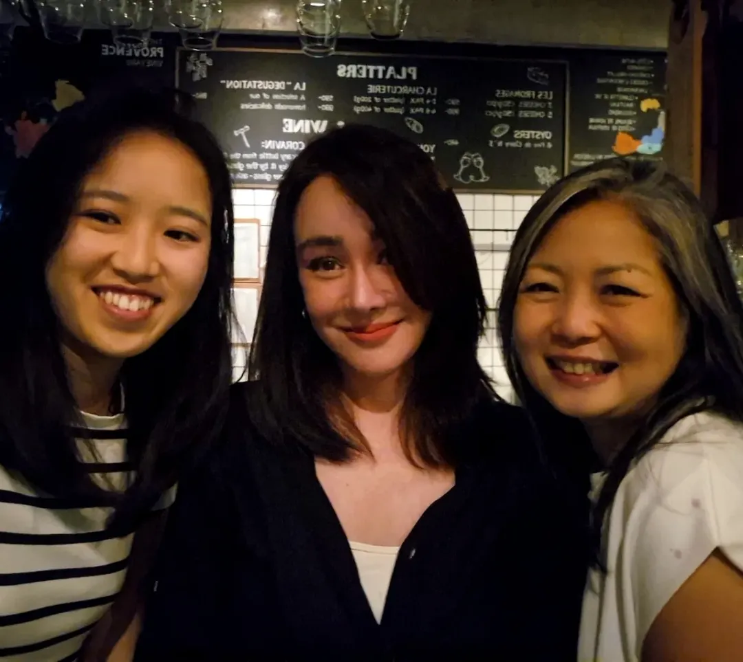 นิกกี้ - นิโคล เทริโอ