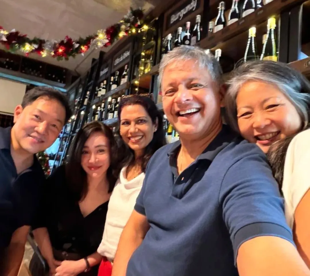 นิกกี้ - นิโคล เทริโอ