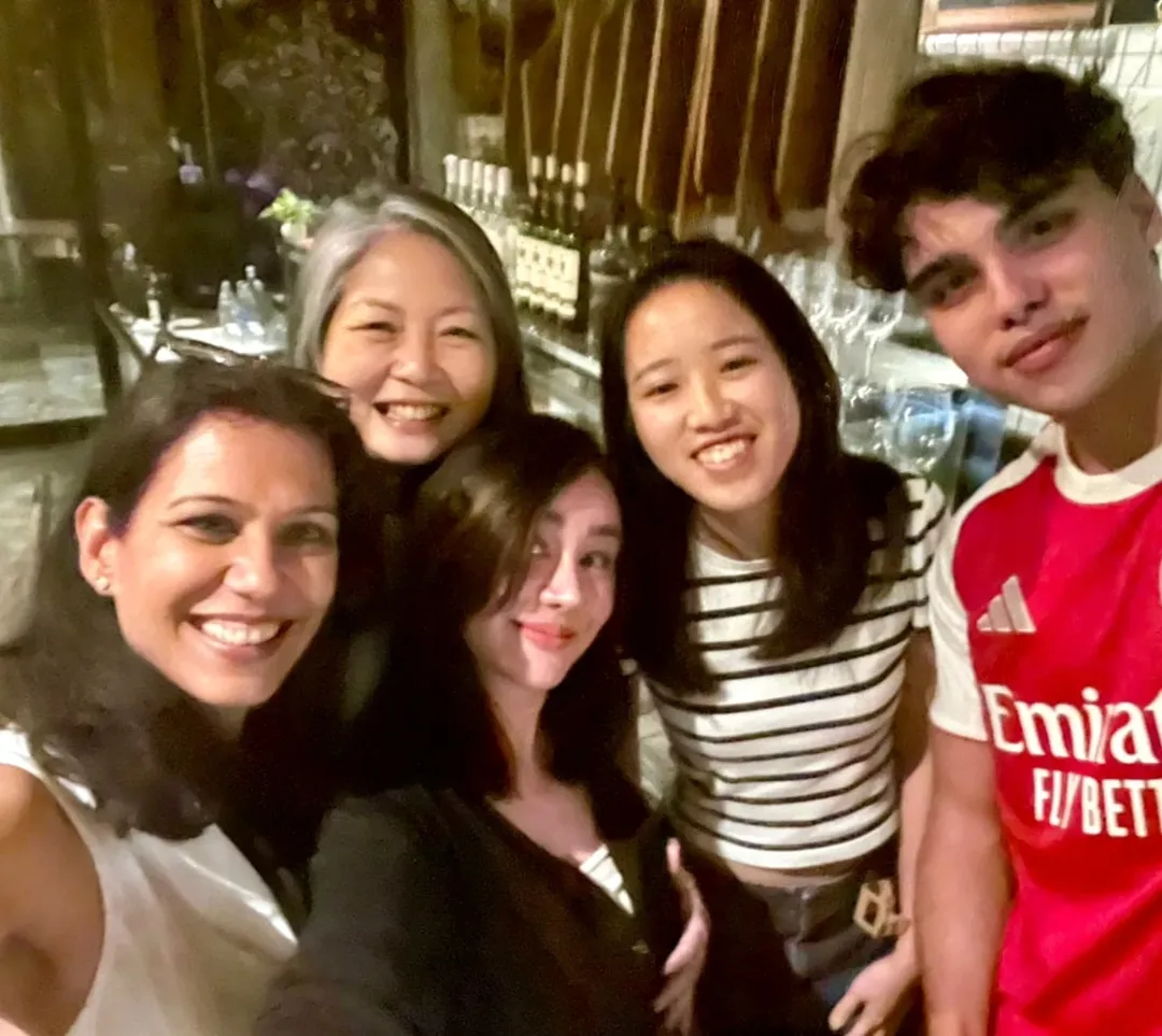 นิกกี้ - นิโคล เทริโอ