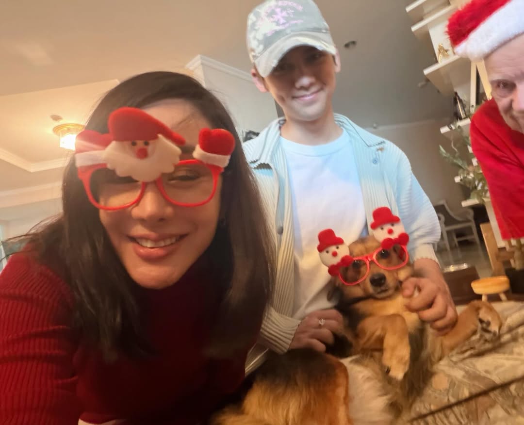 นิกกี้ - นิโคล เทริโอ