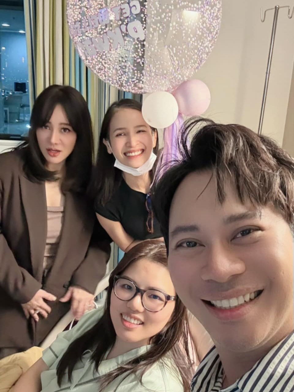 นิกกี้ - นิโคล เทริโอ