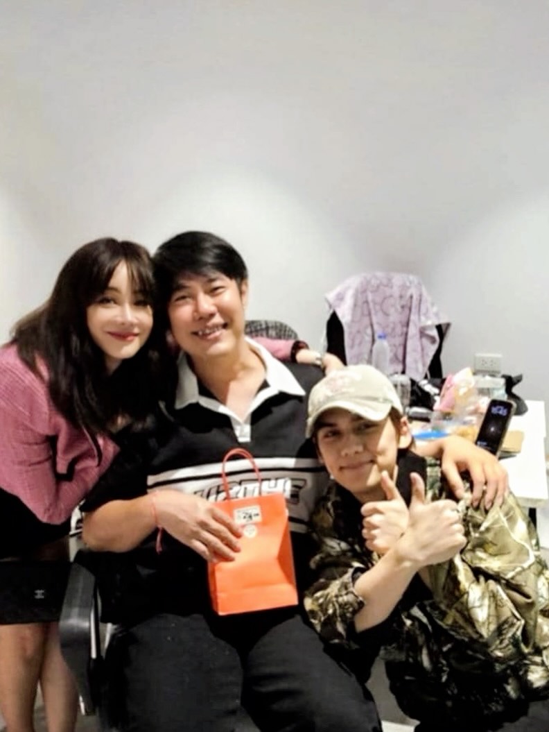 นิกกี้ - นิโคล เทริโอ