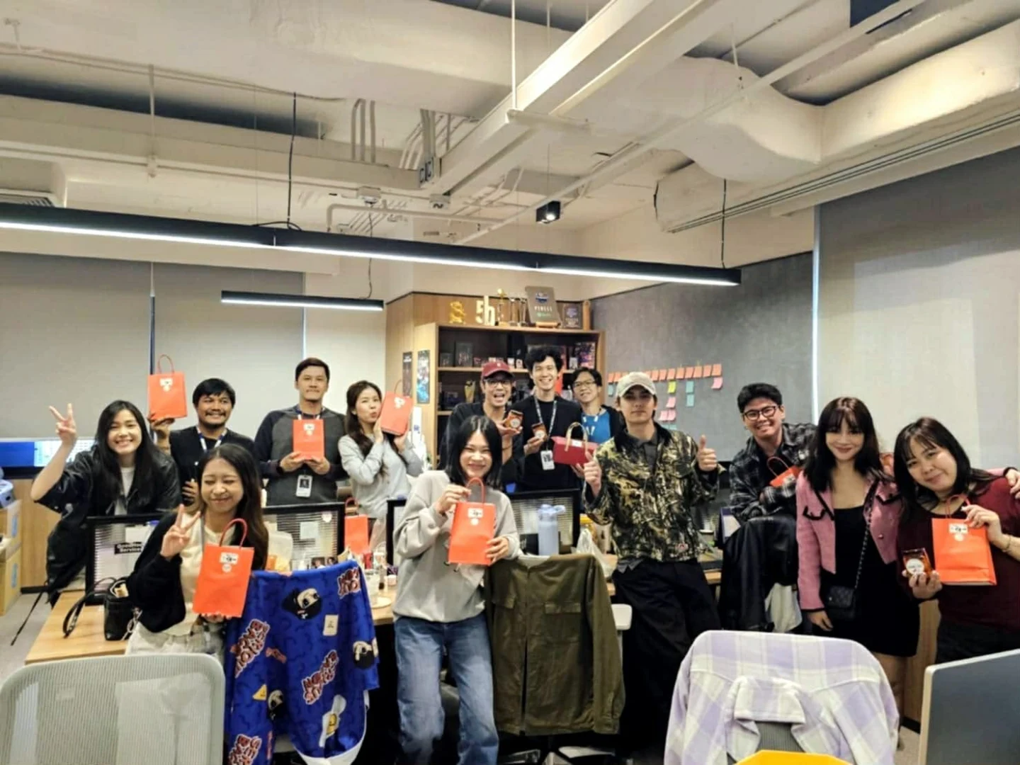 นิกกี้ - นิโคล เทริโอ