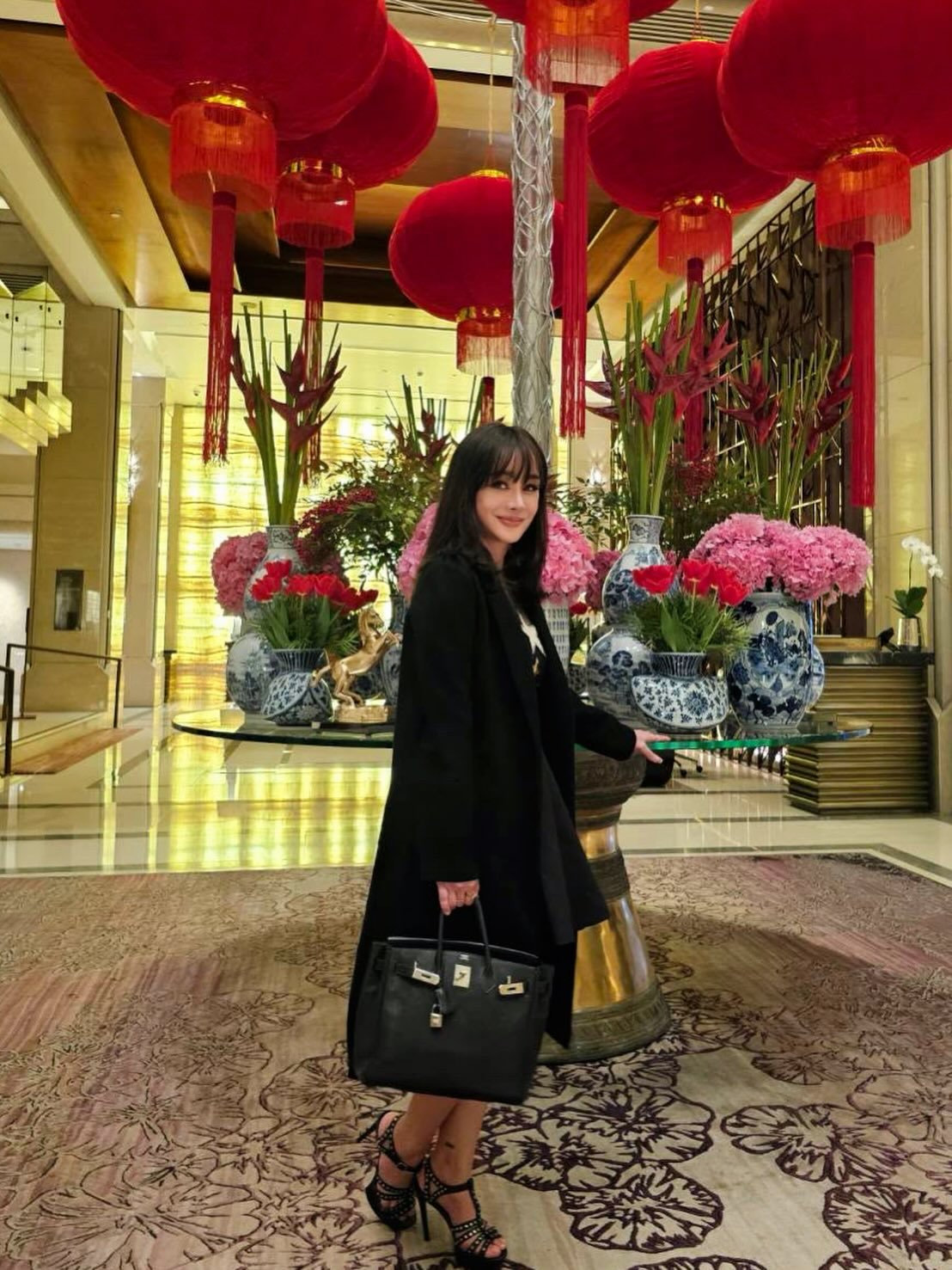 นิกกี้ - นิโคล เทริโอ