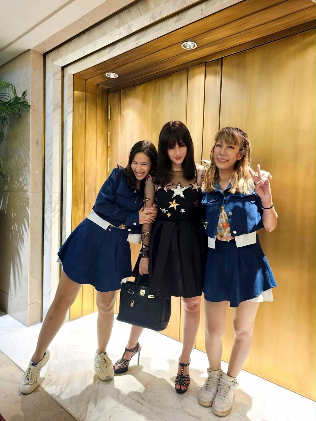 นิกกี้ - นิโคล เทริโอ