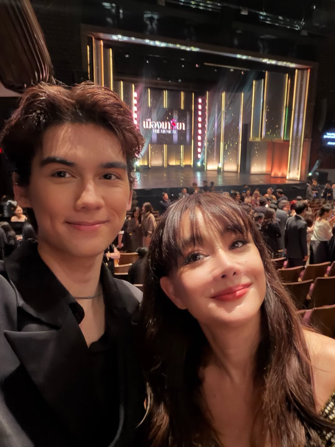 นิกกี้ - นิโคล เทริโอ