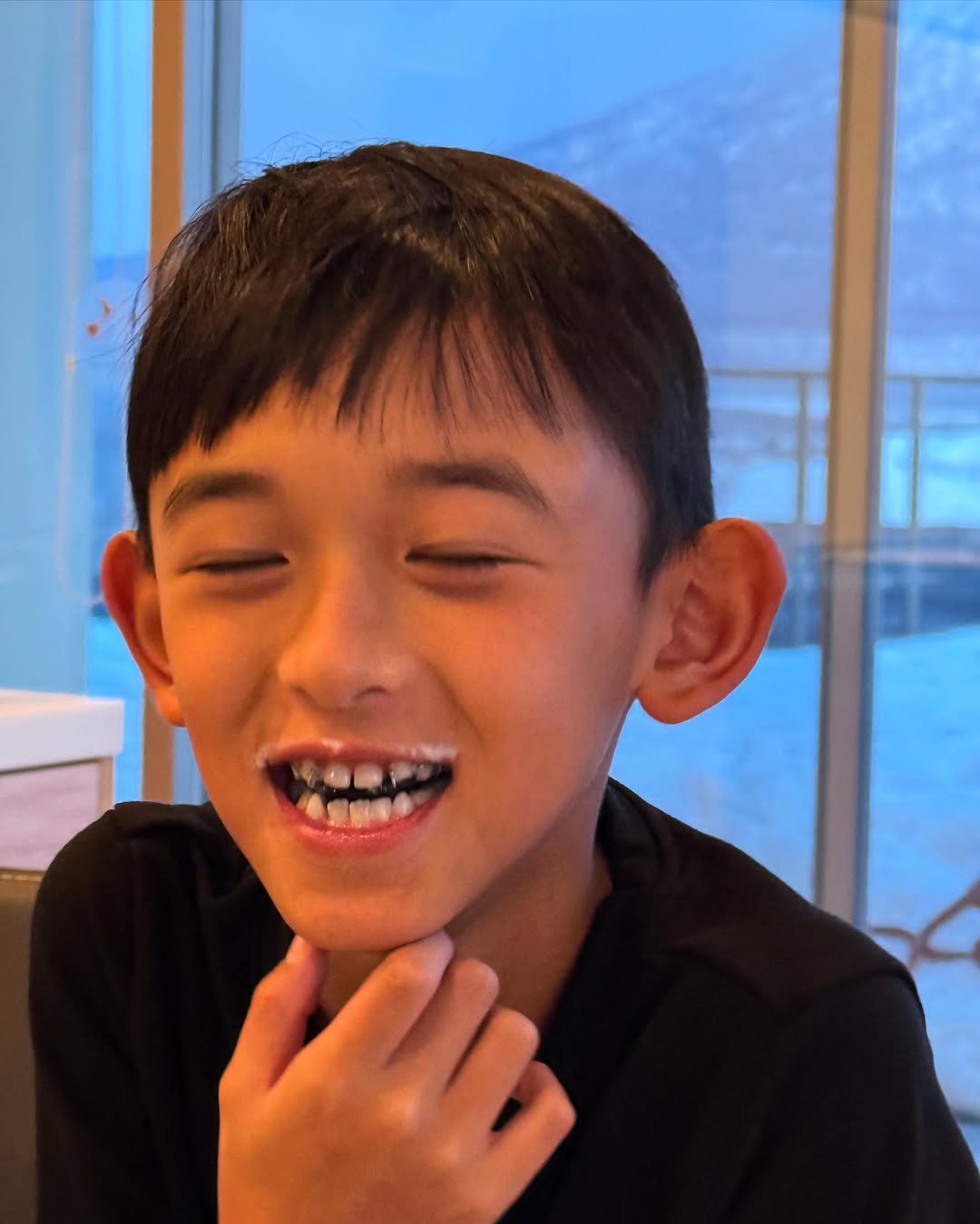 ชาย - ชาตโยดม หิรัญยัษฐิติ