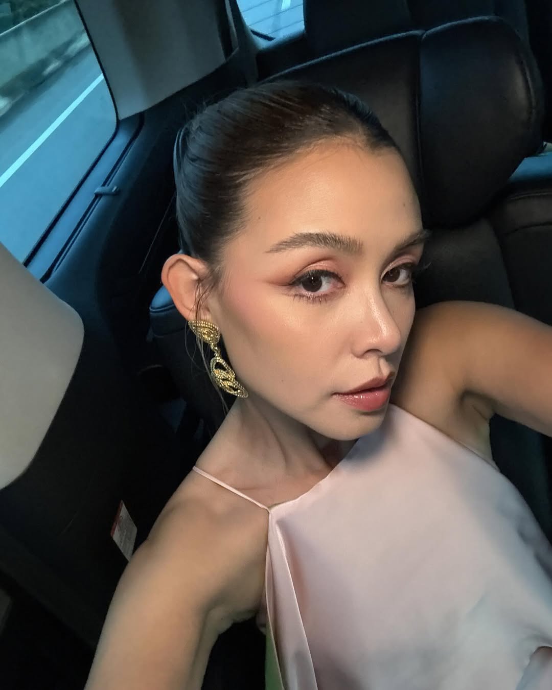 ชาย - ชาตโยดม หิรัญยัษฐิติ
