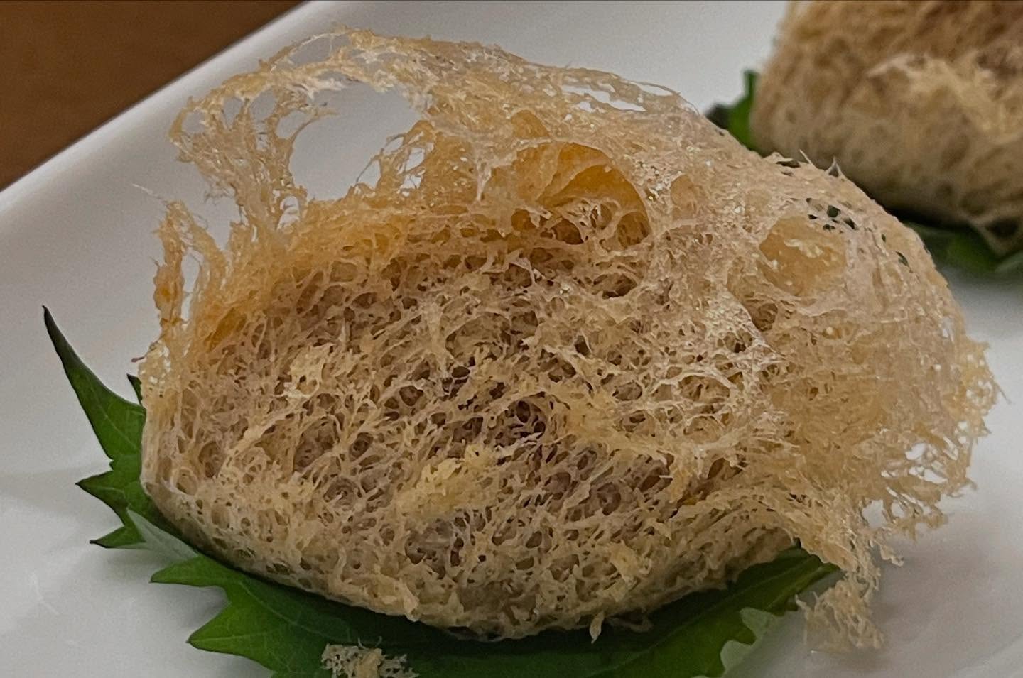 ชาย - ชาตโยดม หิรัญยัษฐิติ