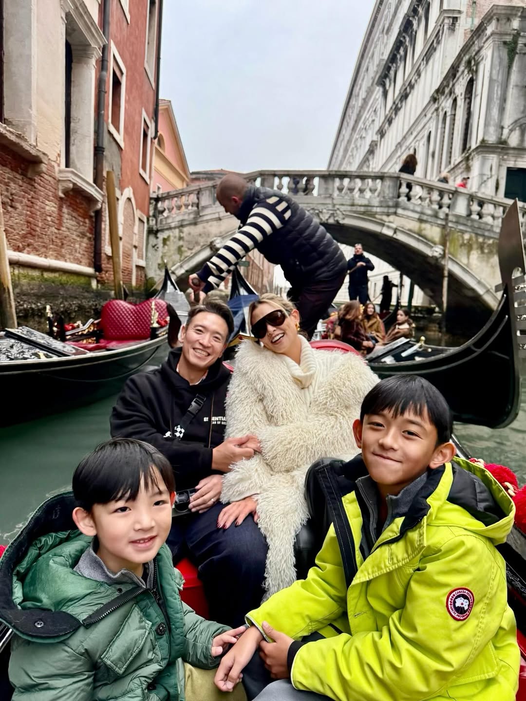 ชาย - ชาตโยดม หิรัญยัษฐิติ