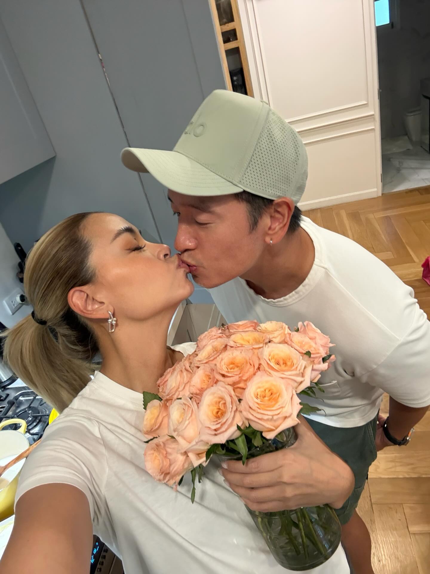 ชาย - ชาตโยดม หิรัญยัษฐิติ