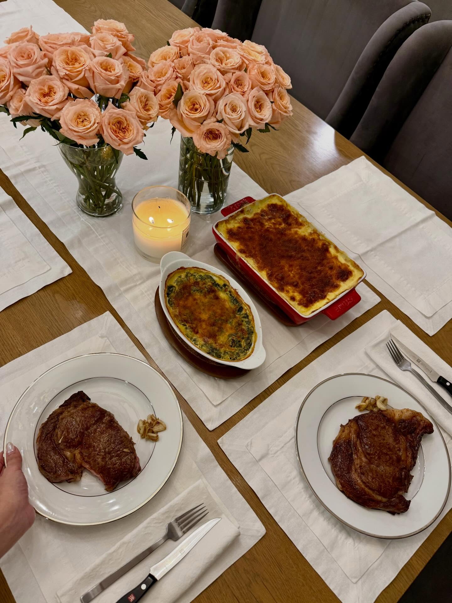 ชาย - ชาตโยดม หิรัญยัษฐิติ