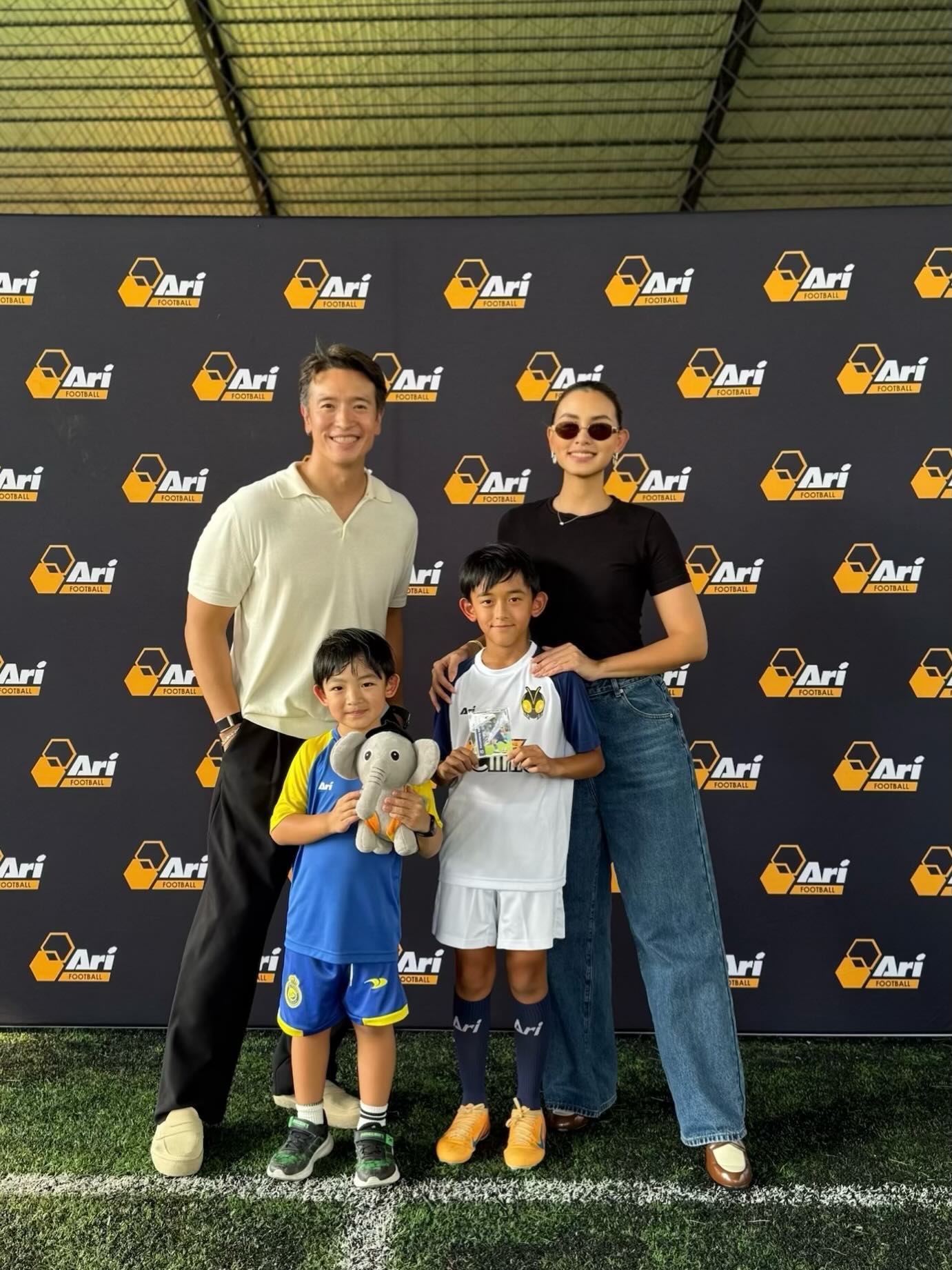 ชาย - ชาตโยดม หิรัญยัษฐิติ