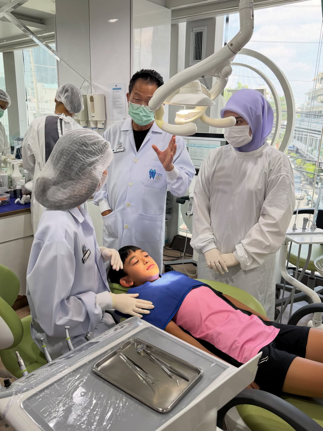 ชาย - ชาตโยดม หิรัญยัษฐิติ