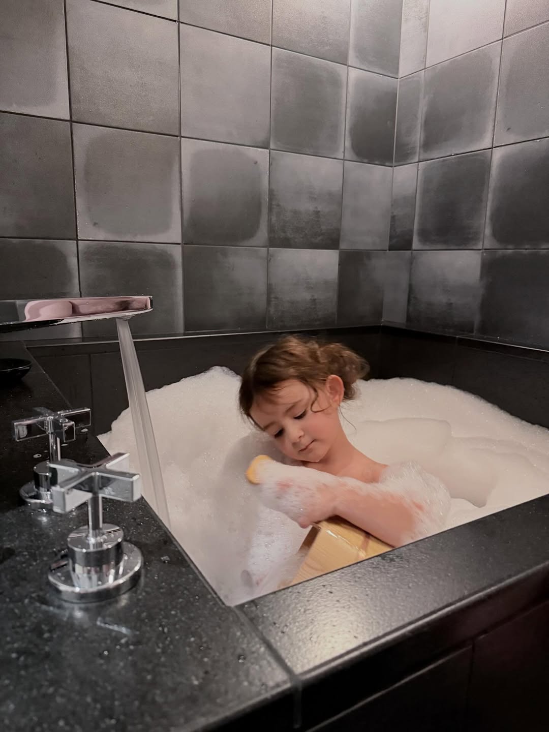 ไอซ์ - อภิษฎา เครือคงคา