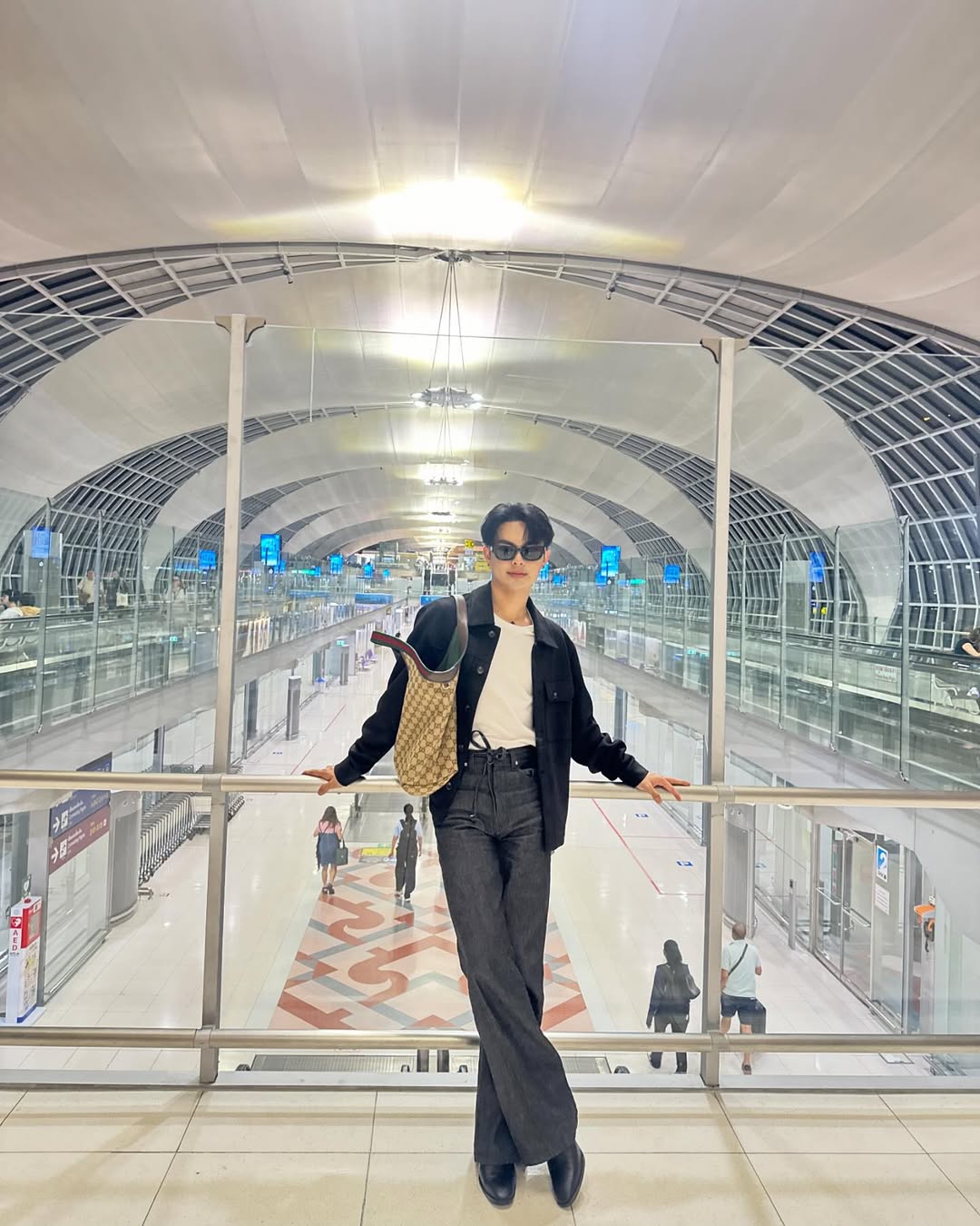 แบงค์ - ศรราม น้ำเพชร