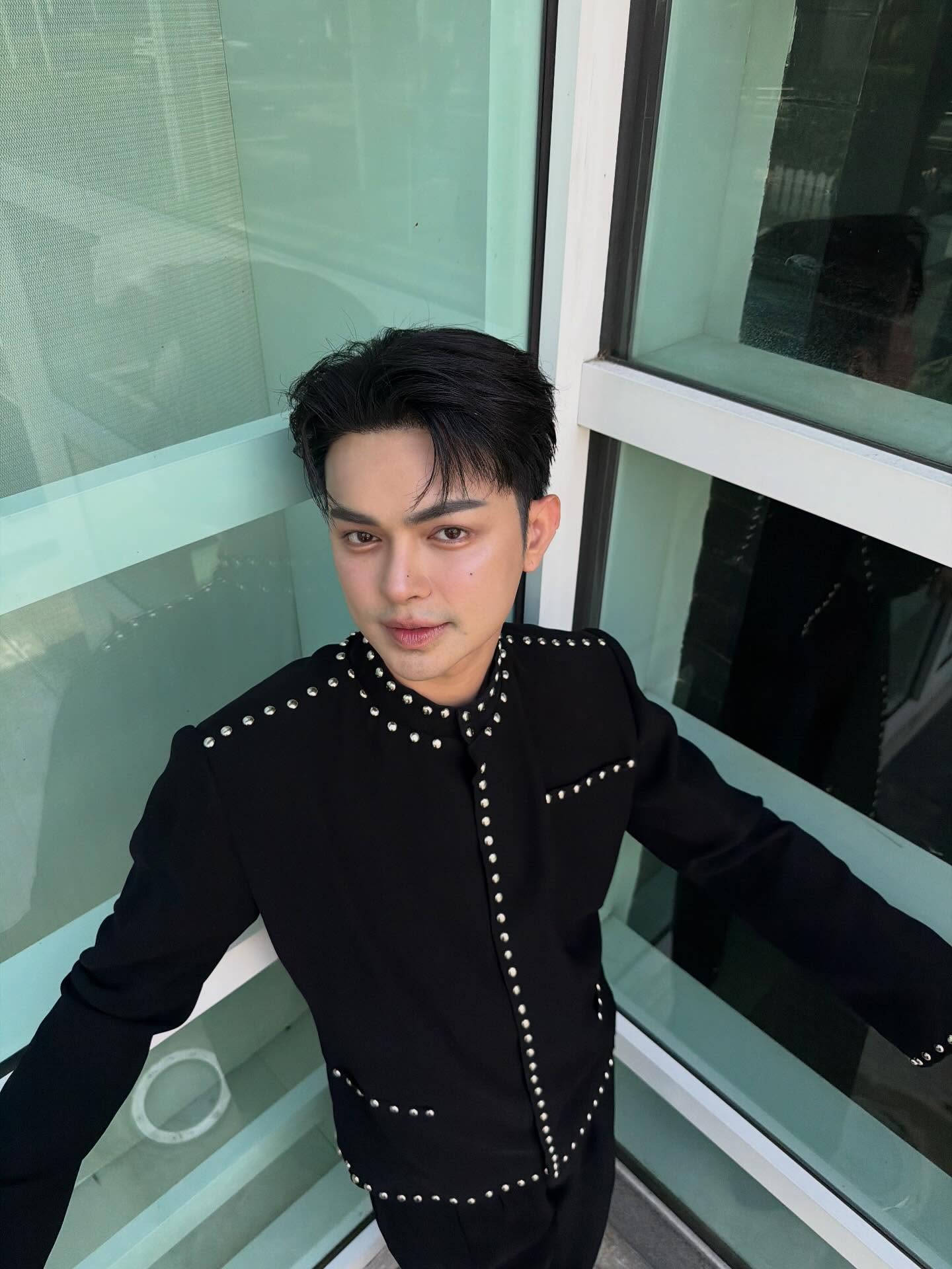 แบงค์ - ศรราม น้ำเพชร