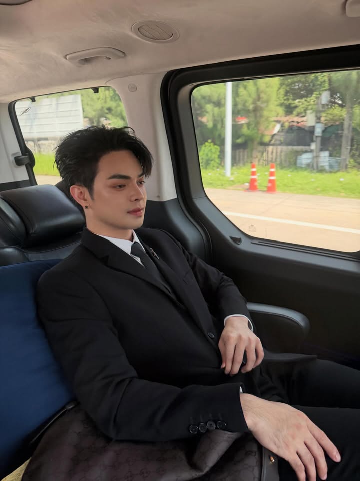 แบงค์ - ศรราม น้ำเพชร