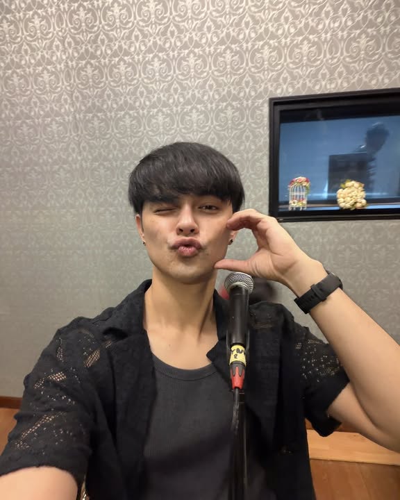 แบงค์ - ศรราม น้ำเพชร