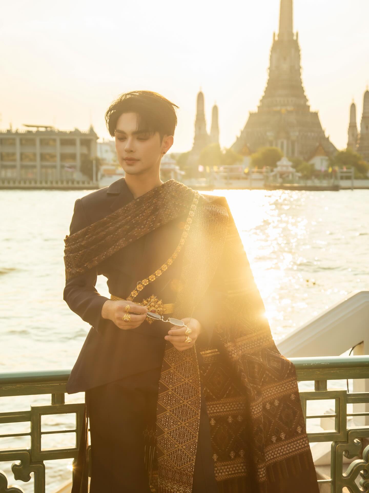 แบงค์ - ศรราม น้ำเพชร