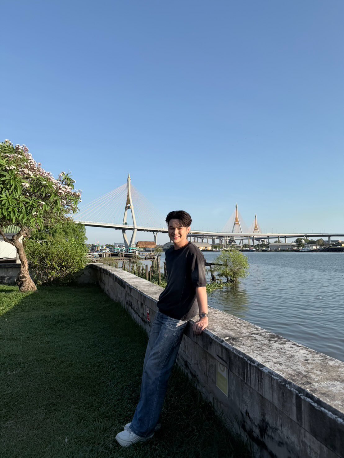 แบงค์ - ศรราม น้ำเพชร