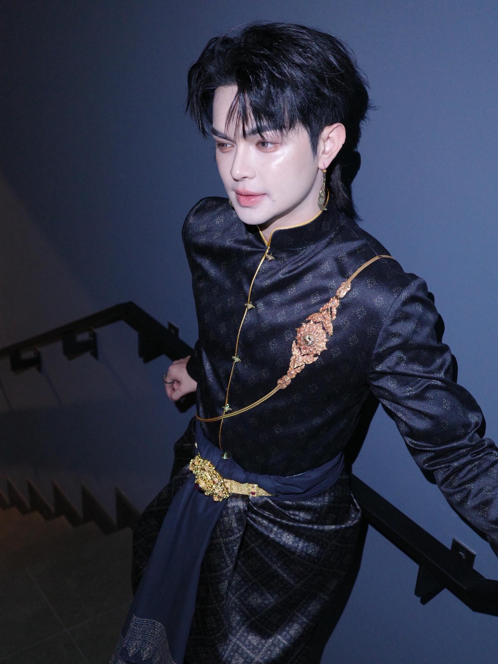 แบงค์ - ศรราม น้ำเพชร