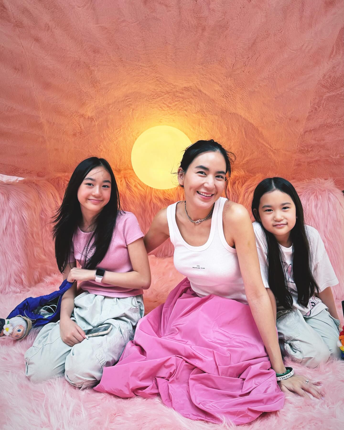 พลอย - ชิดจันทร์ ห่ง