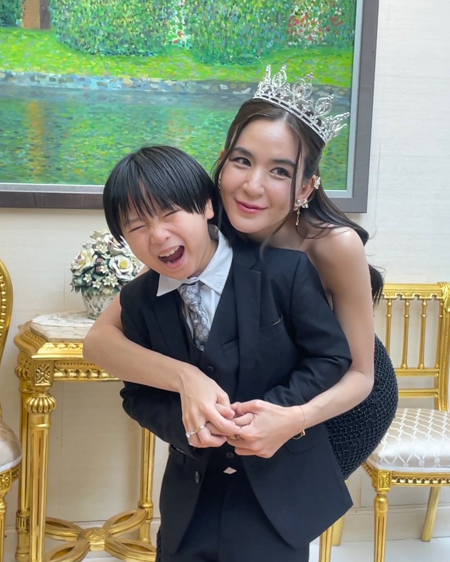 พลอย - ชิดจันทร์ ห่ง