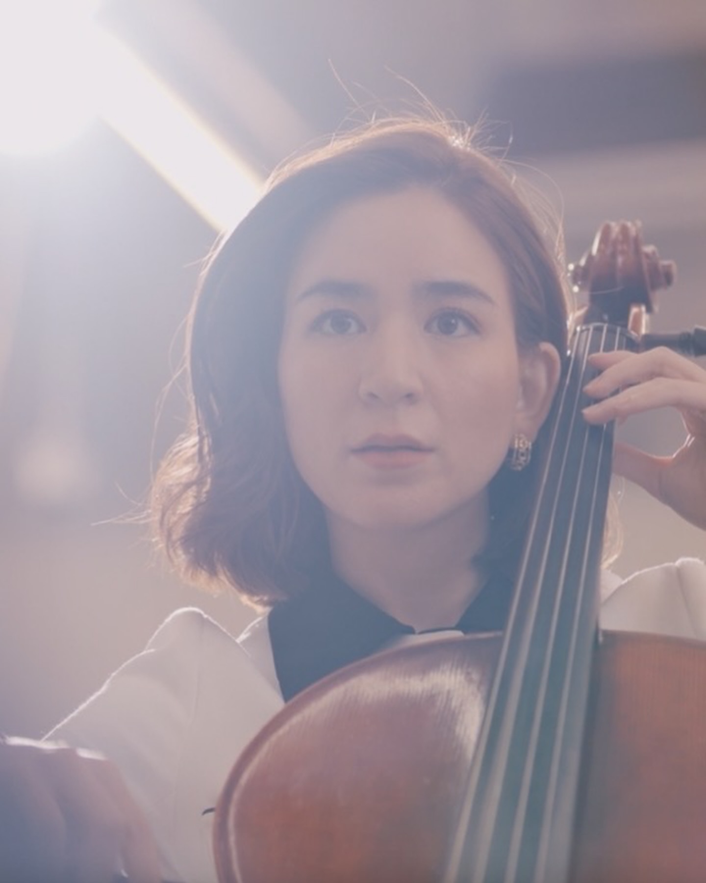 พลอย - ชิดจันทร์ ห่ง