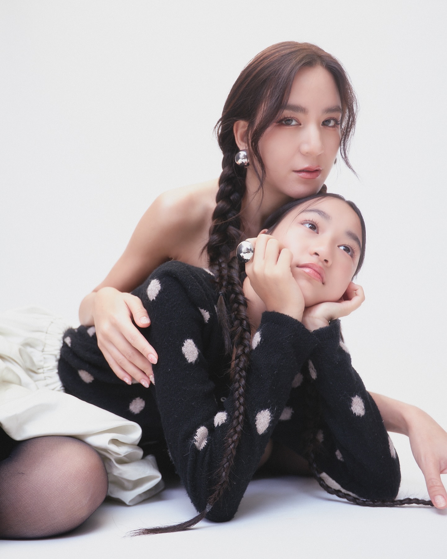 พลอย - ชิดจันทร์ ห่ง