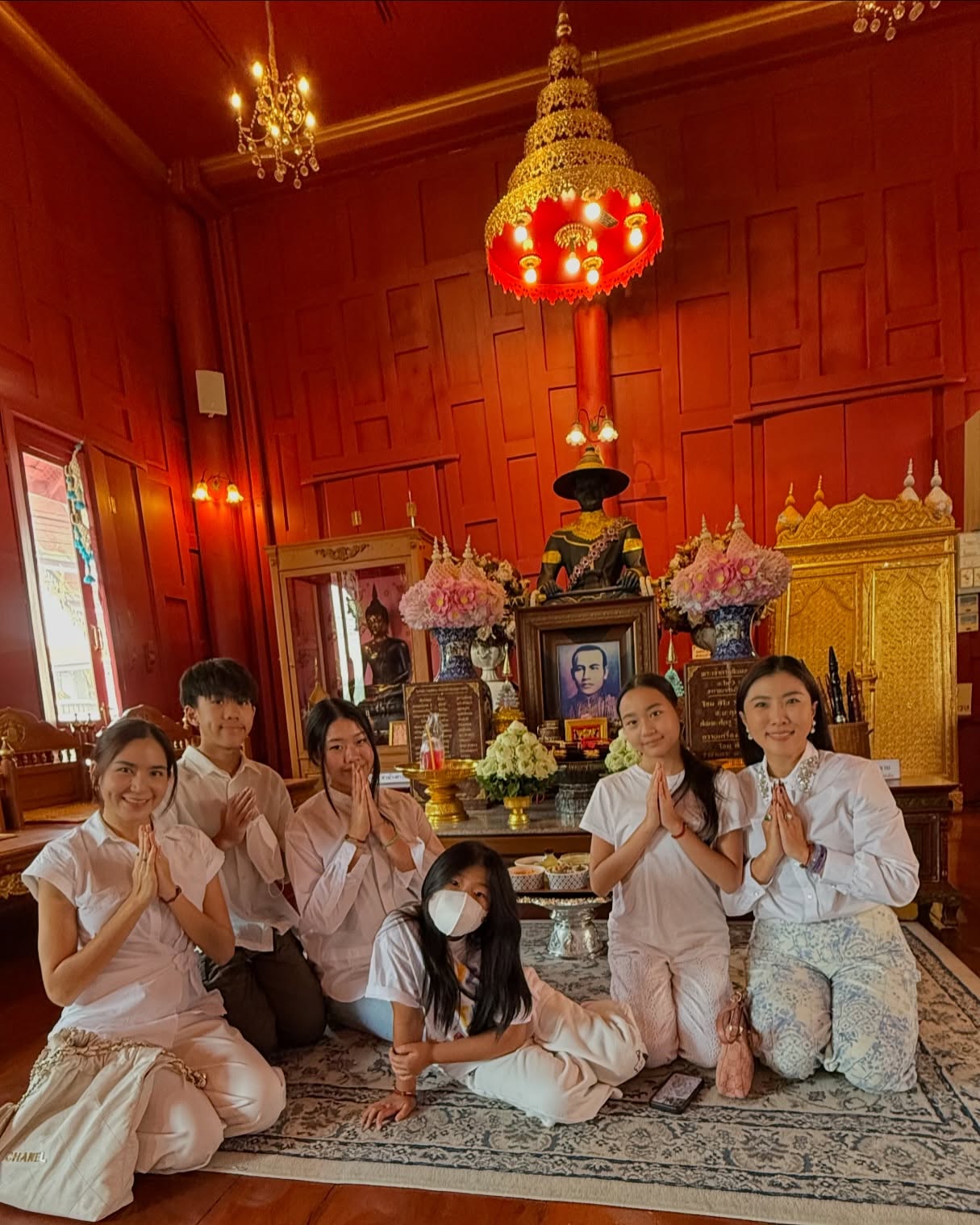 พลอย - ชิดจันทร์ ห่ง