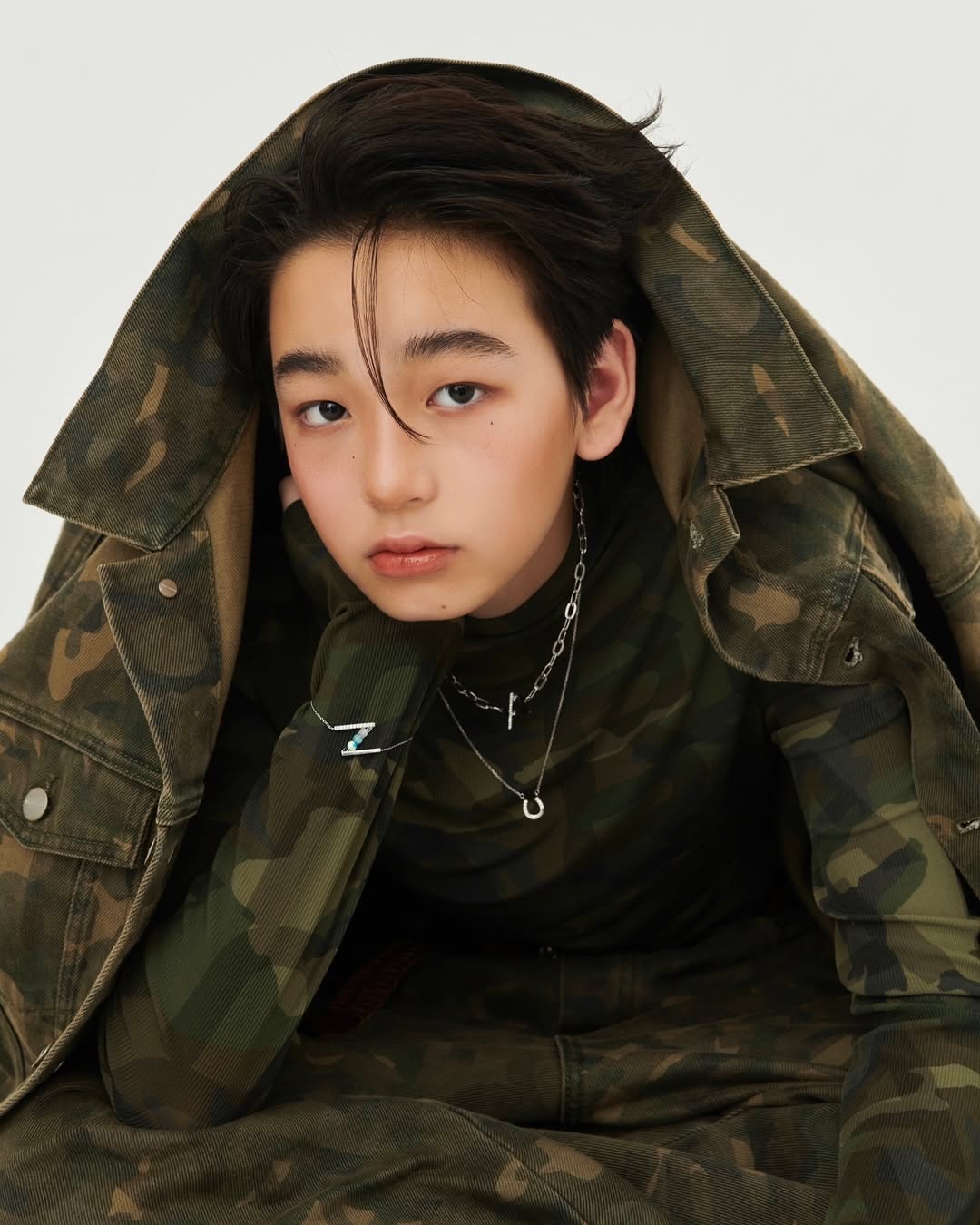 พลอย - ชิดจันทร์ ห่ง